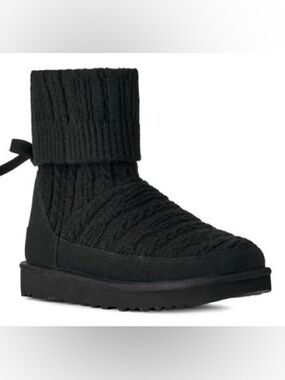 NWT UGG CANLE KNIT BOOTS